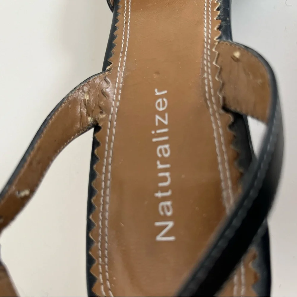 Naturalized Navy Leather Sling -back Pumps size 7 1/2. - Picture 6 of 9